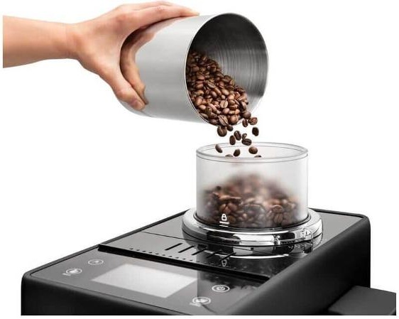 Delonghi Rivelia EXAM 440.35.B, черный