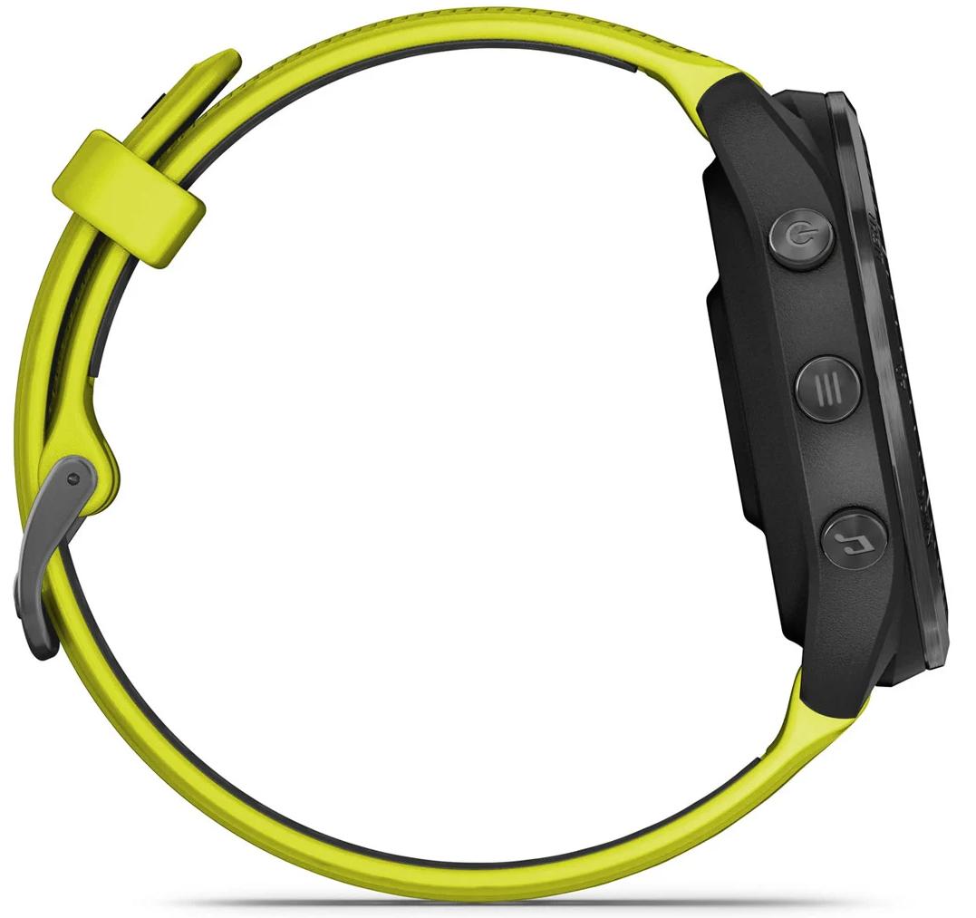 Умные часы Garmin Forerunner 965, черный с желтым силиконовым ремешком (010-02809-22)