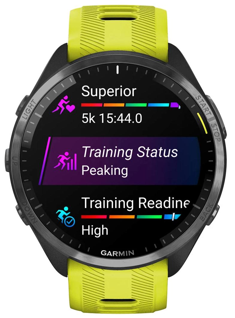 Умные часы Garmin Forerunner 965, черный с желтым силиконовым ремешком (010-02809-22)