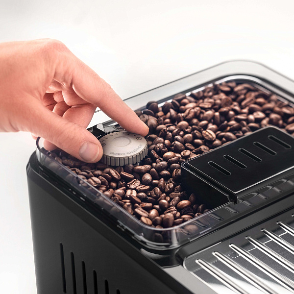DeLonghi Eletta Explore ECAM 450.65.S, серебристый