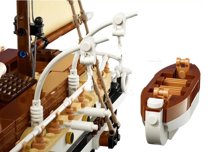 LEGO Icons 10335 The Endurance
