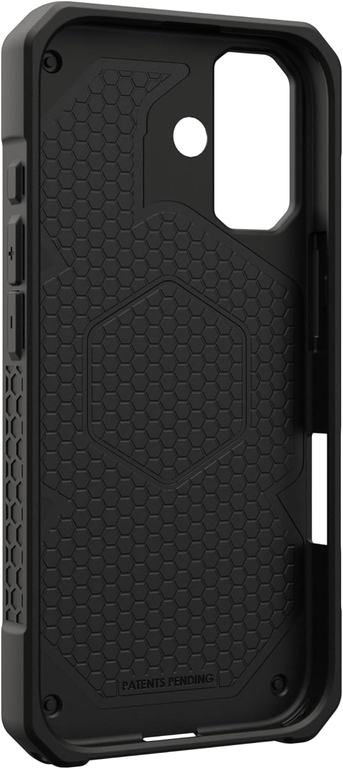 UAG Monarch Pro с MagSafe для iPhone 17, карбон (Carbon Fiber) 114516114242