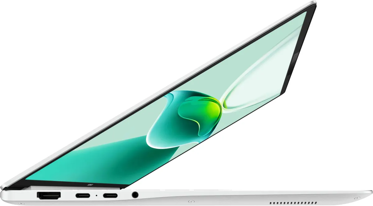 Honor MagicBook Pro 14 FMB-P 14.6" (Intel Core Ultra 5 225H, Intel Arc 130T) 32ГБ, 1ТБ SSD, Windows 11 Home, белый (5301ANXJ)