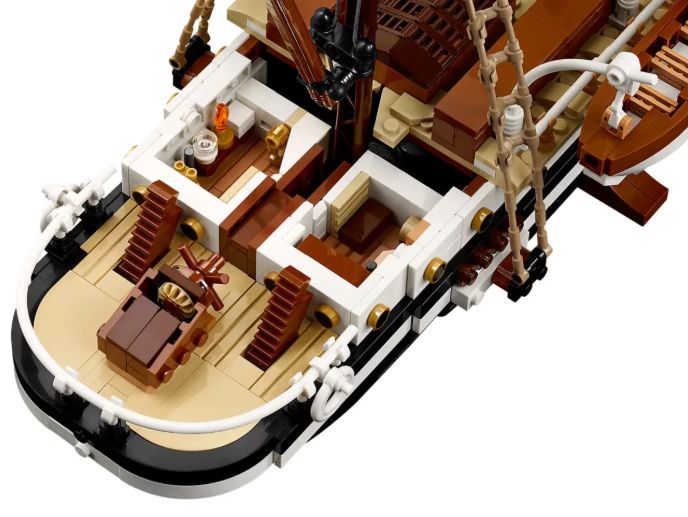 LEGO Icons 10335 The Endurance
