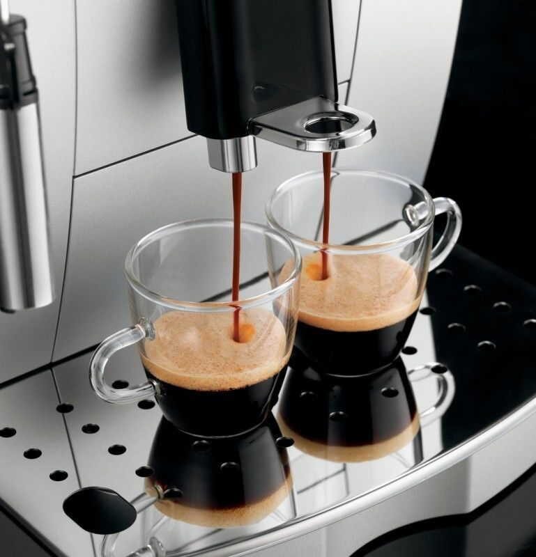Delonghi Magnifica S ECAM 22.110.SB, серебристый
