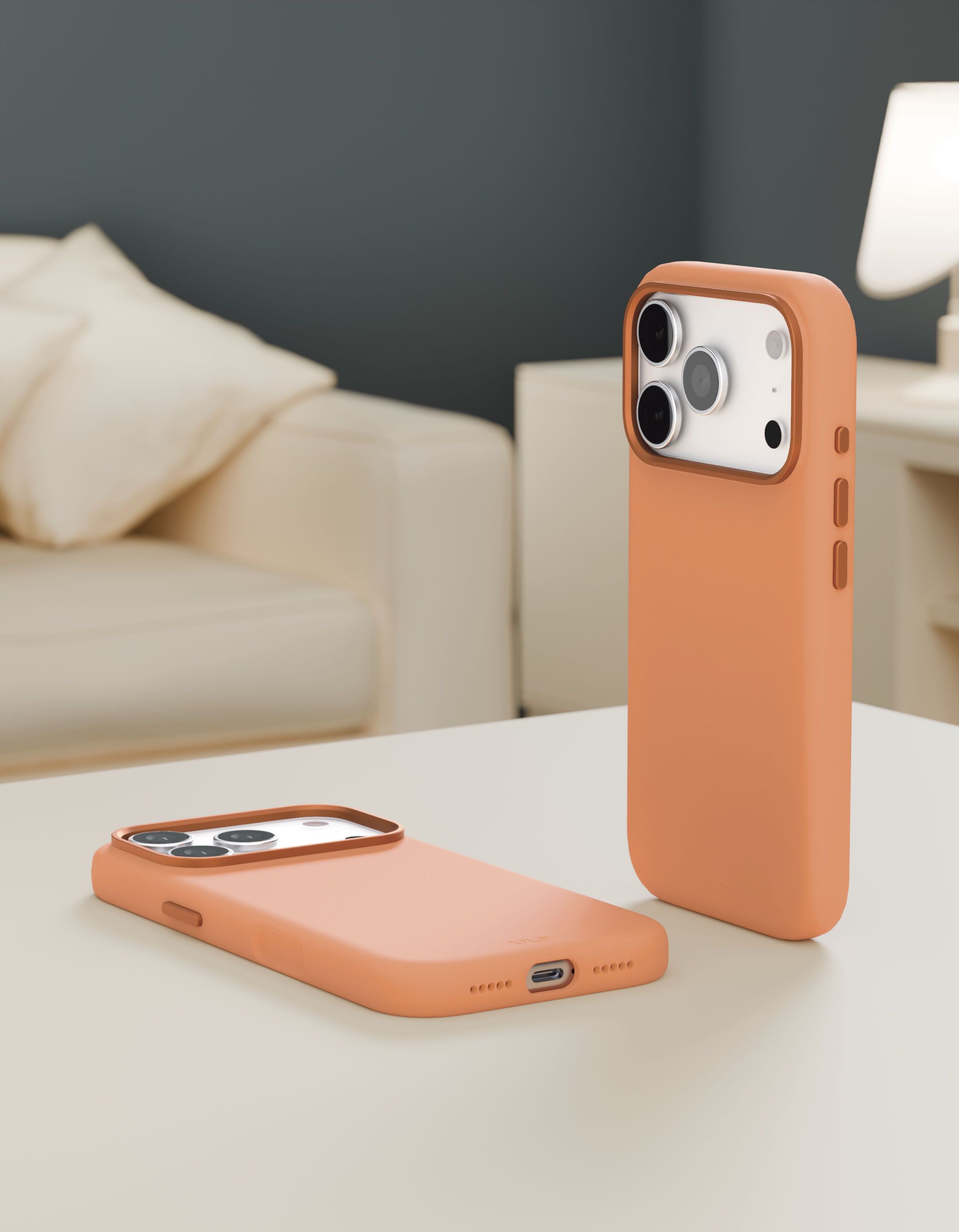 Чехол VLP Aster Pro Case с MagSafe для iPhone 17 Pro, оранжевый (1057171)