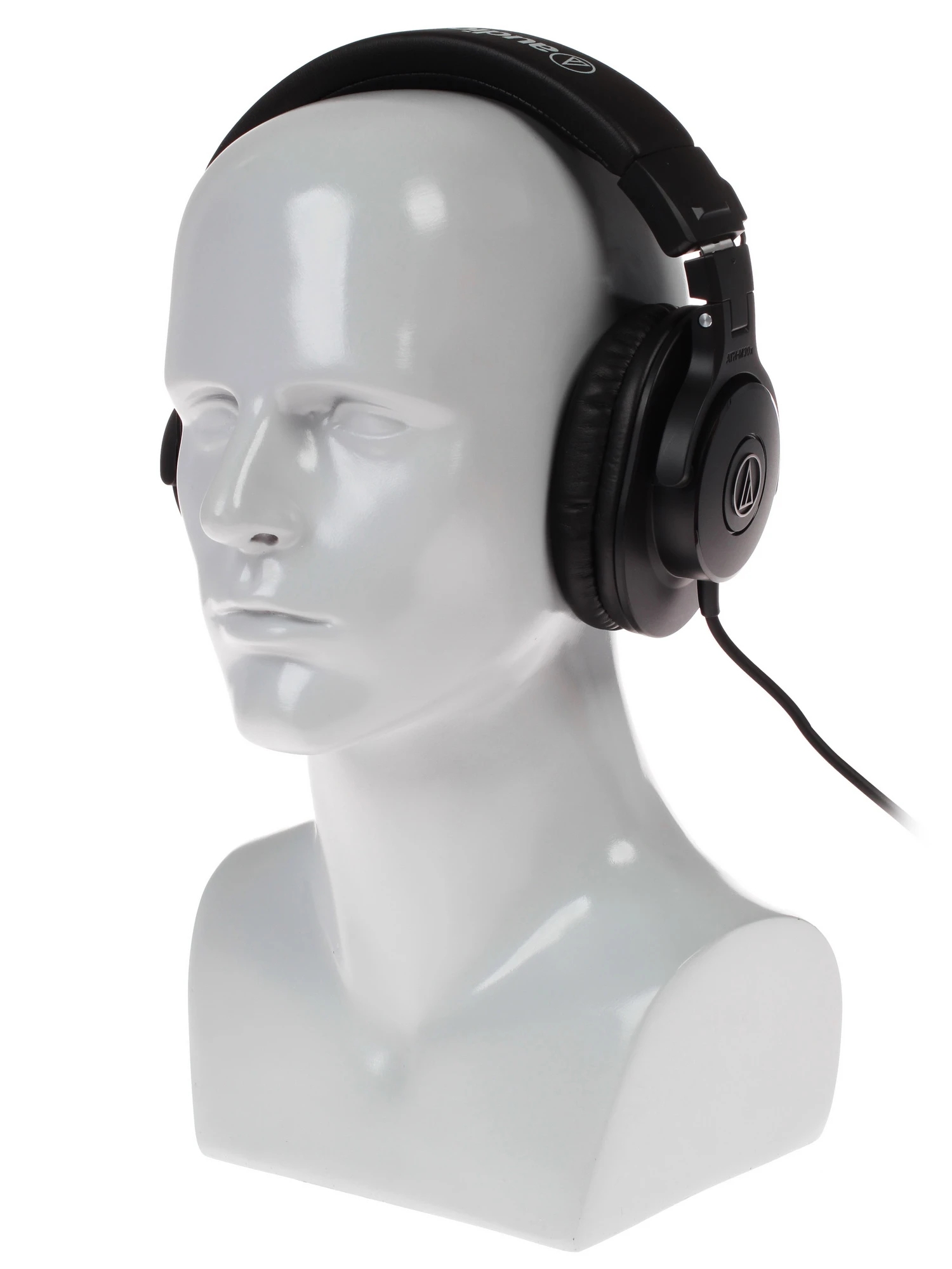 Наушники Audio-Technica ATH-M30X, черный