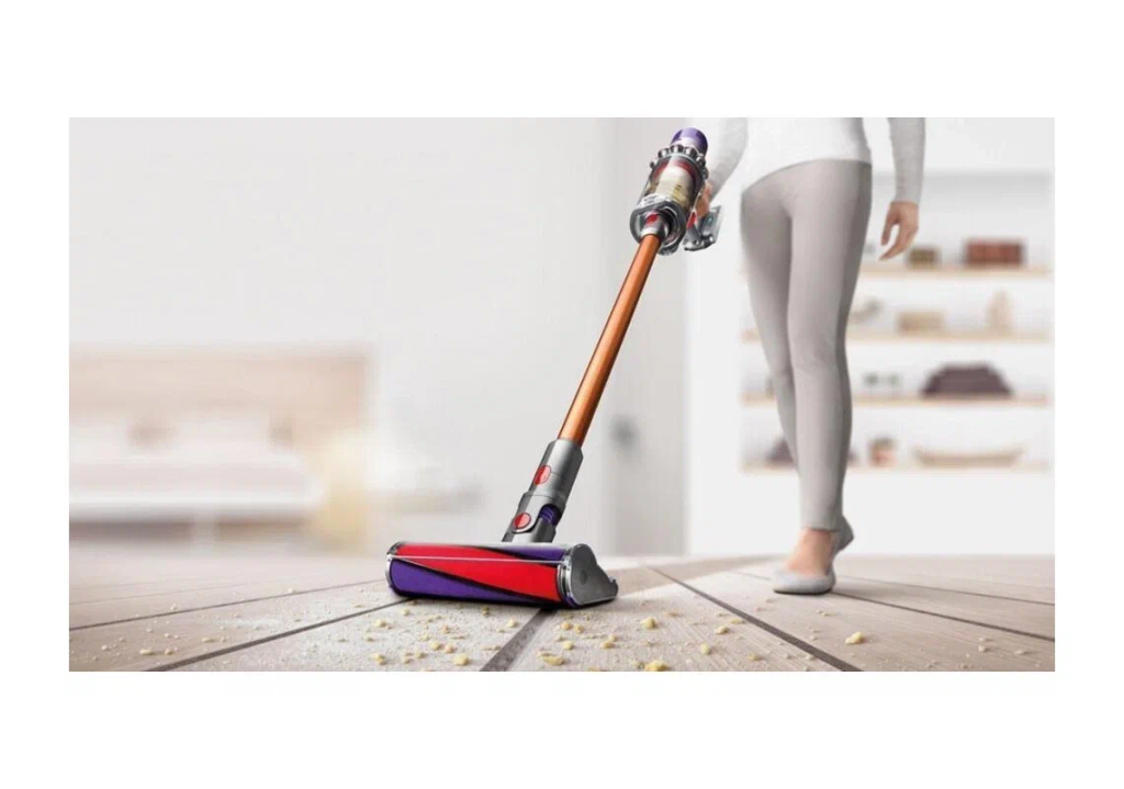 Dyson Cyclone V10 Absolute.jpg Dyson Cyclone V10 Absolute.jpg