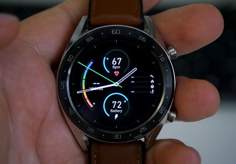 Huawei Watch GT дисплей