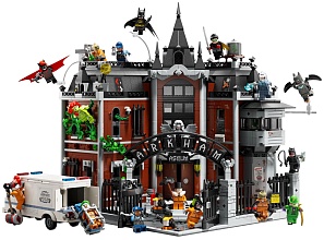 Конструктор LEGO Super Heroes 76300 Лечебница Аркхем