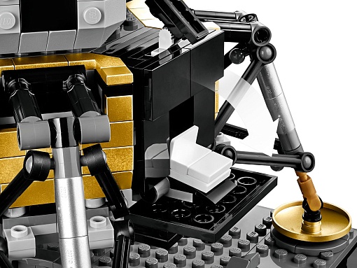 Конструктор Lego NASA 10266 Лунный модуль корабля «Апполон 11» НАСА