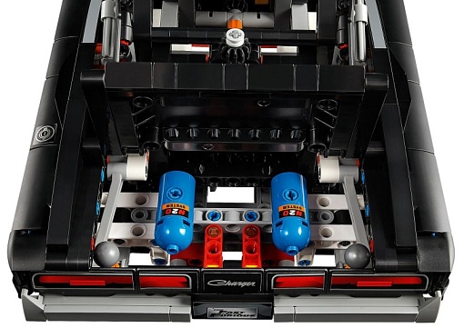 Конструктор Lego Technic Форсаж: Dodge Charger R/T