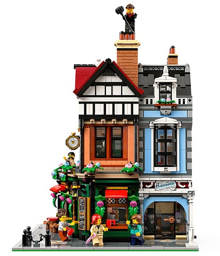 Конструктор LEGO Icons 10350 Дом на углу в стиле Тюдоров