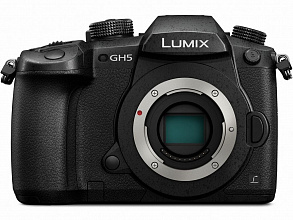 Фотокамера Panasonic Lumix GH5 Body